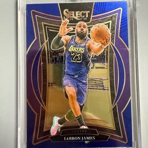 Lebron James Select Lakers Basketball Card